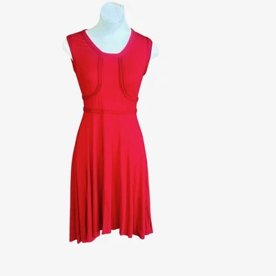 Vestido Studio M Rojo Brillante Sin Mangas Cuello Redondo Jersey Tejido Nuevo con Etiquetas Talla Mediana Foto 1 de 4