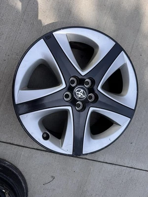 TOYOTA PRIUS 2016 2017 2018 2019 2020 2021 2022 17" FACTORY ORIGINAL WHEEL RIM - Image 1 of 4