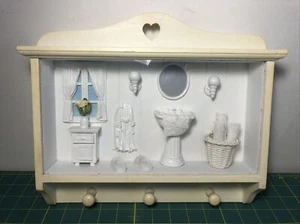 Vintage 2002 Dennis East Large Shadow Box Glass Covered Wall Hanger Bathroom - Picture 1 of 12