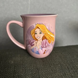 Taza Repunzel Enredada Tienda Disney Grandes Aventuras Grandes Sueños Cabello Grande Rosa Usada - Imagen 1 de 11