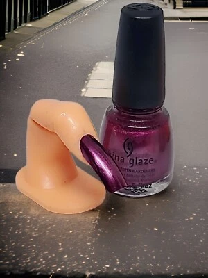 Esmalte de China ~ SECRETOS~  Foto 1 de 3