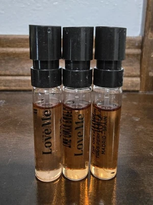 Love me by Tous .05oz EDP Perfume Mujer Nueva Muestra Talla X3 Foto 1 de 3