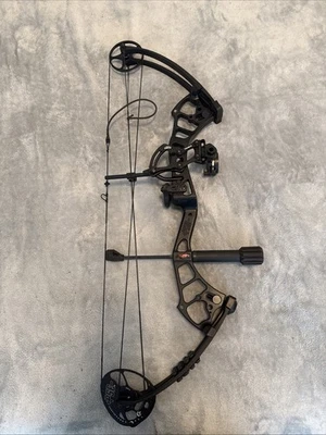 Arco compuesto PSE Stinger Extreme diestro Foto 1 de 3