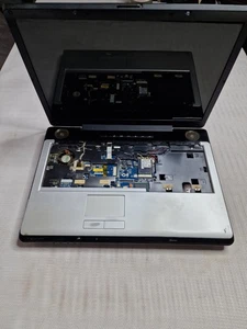 Toshiba Equium P200-1ED 17" Laptop Faulty Missing Parts Read Description - Picture 1 of 11