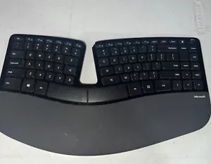 Microsoft Sculpt Ergonomic Desktop Keyboard Only Model 1559/No Dongle As Is - Picture 1 of 3