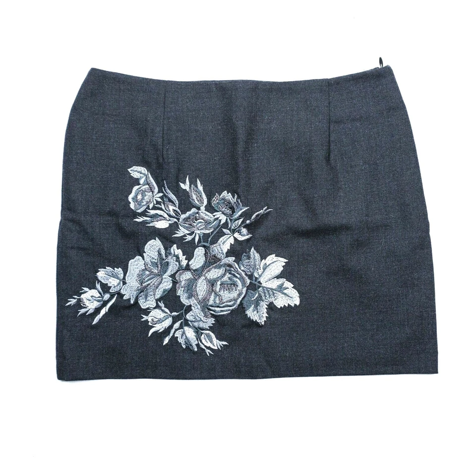 Paul & Joe Straight Pencil Skirt Size 38 Charcoal Gray Floral Embroidered Wool - Image 1 of 4