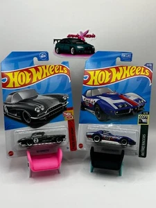 2023 Hot Wheels Then and Now 5/10'62 Corvette Black. Lot of 2 corvette’s - Picture 1 of 3