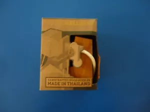 Puzzle vino in legno sfida gioco portabottiglie con istruzioni - Foto 1 di 3