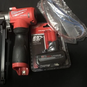 New Milwaukee Band-file With New 5.0 HO Battery M12 - Picture 1 of 5