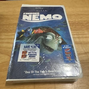2003 VHS Tape FINDING NEMO Walt Disney Pixar Movie (Sealed) - Picture 1 of 2