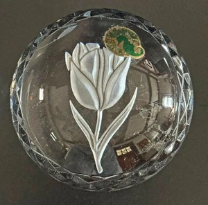 Pisapapeles Waterford cristal grabado tulipán cúpula redonda con pegatina y firma - Imagen 1 de 5