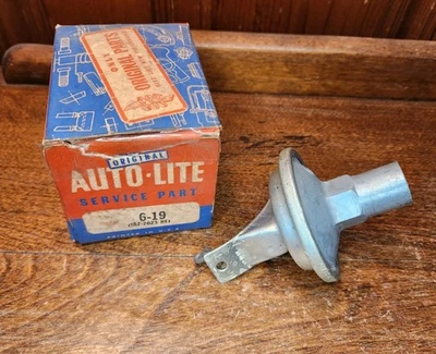 NOS AUTOLITE IAZ-2023RE 1956-58 Chrysler Dodge Vacuum Chamber 6-19 - Image 1 of 4
