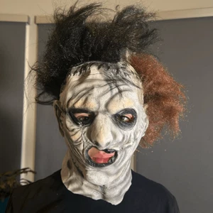 Erwachsene gruselige Halloween-Maske Ledergesicht Texas Kettensäge Massaker Vollkopf Latex NEU - Bild 1 von 5