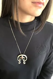 Colgante Naja de ostra espinosa navajo y plata de ley de Rose Tsosie - Imagen 1 de 9