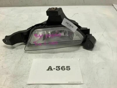 2005 2007 FORD FIVE HUNDRED SEL RIGHT BUMPER MOUNTED FOG LAMP OEM - Image 1 of 4