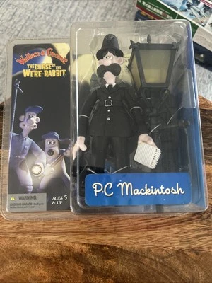 Wallace & Gromit PC Mackintosh The Curse of the Were-Rabbit by McFarlane NEW - Image 1 of 2