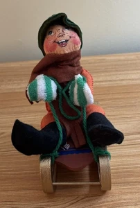 ANNALEE MOBILITEE DOLL BOY ON SLED NO TAG MULTICOLOR PRE-OWNED NO BOX - Picture 1 of 7
