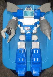 Transformers Legacy Evolution GUARDIAN ROBOT & LUNAR TREAD Titan Class Complete - Picture 1 of 11