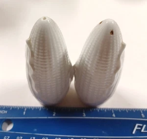 Vintage Ceramic White Corn Ear Pair of Salt & Pepper Shakers - Plug Missing - Picture 1 of 7