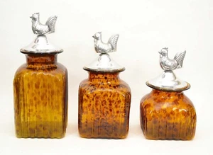 Juego de 3 Botes de Vidrio Decorativos Mexicanos con Tapas Metálicas, Color Tortuga - Imagen 1 de 3