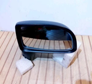 2007-2012 Kia Rondo Passenger (RH) Power Non Heated Black Mirror without Signal - Picture 1 of 12