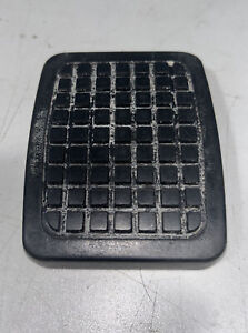 FREIGHTLINER STERLING 12-22953-000 Clutch Pedal Pad - Rubber