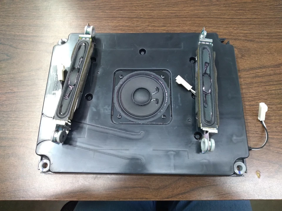 Juego de altavoces OEM SHARP LC-80LE757U L, R & WOOFER RSP-ZA572WJZZ RSP-ZA575WJZZ Foto 1 de 1