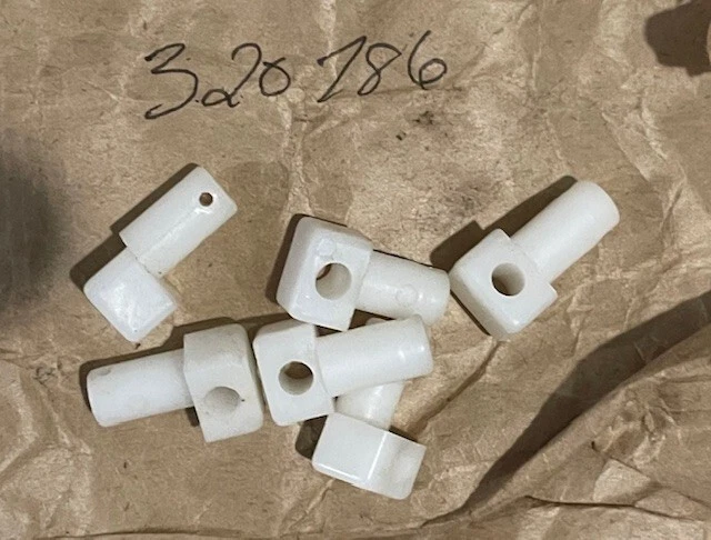 6  NOS OMC Evinrude Johnson outboard Pivot Pin 320786 - Image 1 of 1