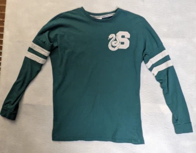 Camiseta Harry Potter Slytherin House Spellout manga longa caixa almoço verde pequena - Imagem 1 de 4