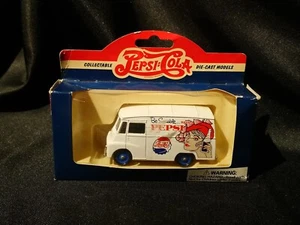 Lledo Days Gone - DG71 Morris LD 150 Van - Pepsi Cola - Used - Picture 1 of 3
