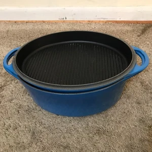 Le Creuset Blue Cast Iron 7-8 Qt Oval Dutch Oven 32 with Grill Pan Lid - Picture 1 of 11