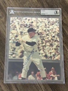 HOF JOE DiMAGGIO SIGNED HANDSIGNIERT 8X10 FOTO PLATTE BECKETT BAS AUTHENTIC - Bild 1 von 3