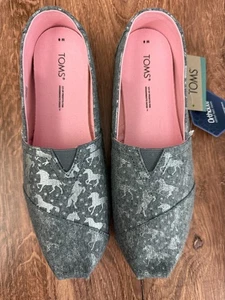 TOMS Alpargata Drizzle Grey Unicorn Print Slip-On Shoes Women’s Size 8 NWT NEW - Picture 1 of 9