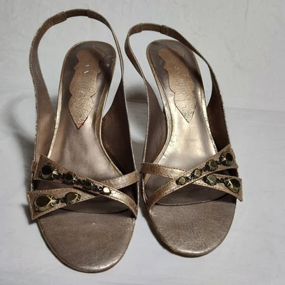 Sandalias/zapatos de tacón alto Nine West de cuero con punta abierta talla 7M Foto 1 de 4