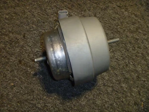 Audi A4 2007-2009 montaje de motor 8E0-199-379-BJ OEM nuevo 2008 - Imagen 1 de 2