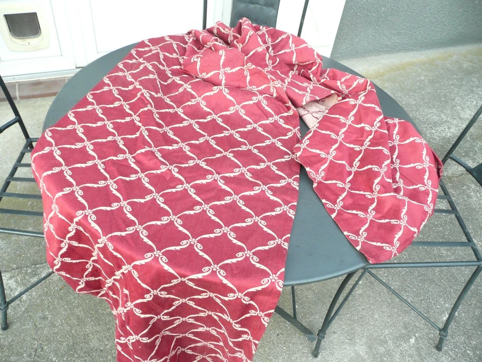 tissu ancien vintage en métis fond rouge 0,59 m x 2,90 m - Photo 1/4