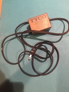 Transformador TYCO Roadracing modelo 608P para sistemas de ranura de automóviles - Imagen 1 de 5