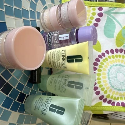 Clinique 8 Pc Set  Moisture Surge Soap Lotion Scrub Makeup Remover Mascara - Image 1 of 4