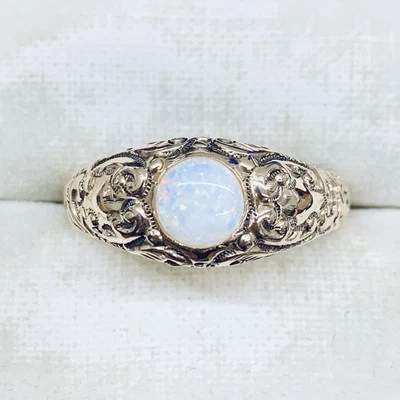 10k Yellow Gold Round Cut Opal Filigree Textured Engagement Ring Band Size 10 - Image 1 of 4