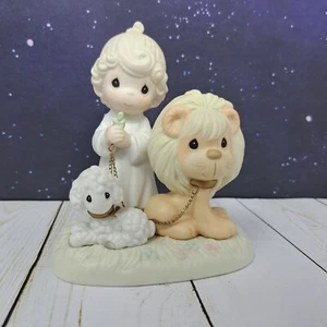Vintage Precious Moments Figurine And A Child Shall Lead Them Lion Sheep 1996 - Picture 1 of 11