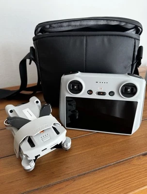DJI Mini 3 Pro Drone Including Fly More Combo and ND Filter Pack + More .Great!  - Image 1 of 4