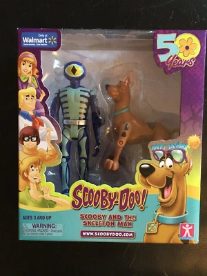 Figuras Scooby Doo 50 Aniversario "SCOOBY DOO AND THE SKELETON MAN" - ¡Nuevas! Foto 1 de 3