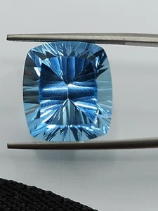 AAA laser cut blue topaz gemstone - natural faceted Sky blue Topaz 22.20 CTS - Picture 1 of 10