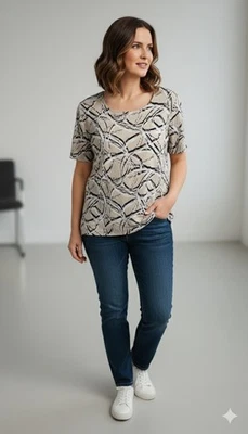 Camiseta manga corta JM Collection patrón geométrico negro tostado blanco, extra grande  Foto 1 de 4