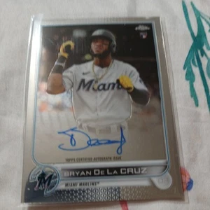 2022 Topps Chrome - Rookie Autographs Bryan De La Cruz #RA-BD (AU, RC) - Picture 1 of 2