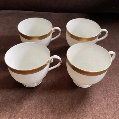 Taza de café/té con patas individuales con borde dorado Mikasa Ivory China AK019 corona joya Foto 1 de 4