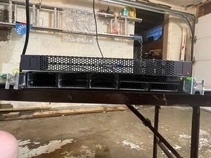 EMC2 / DELL RECOVERYPOINT GEN5 FIBRECHANNEL SERVER KYBFP with (2) Power Supplies - Picture 1 of 3