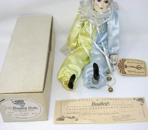 Vintage Bradley zum Aufziehen musikalischer Harlekin Pierrot Clown Porzellanpuppe 12 Zoll - Bild 1 von 6