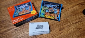 Radio Shack Science Fair 30 In One Electronic Project Lab Electronics - Picture 1 of 1