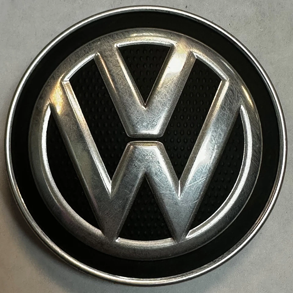 For Volkswagen Jetta OEM Center Cap 2019-2021 Black/Chrome 5G0601171 #70045 - Image 1 of 4